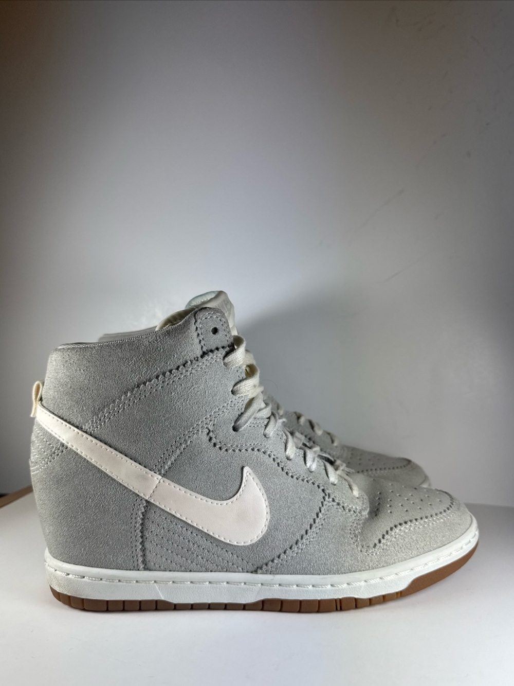 Nike Dunk Sky Hi Sail Pale Grey Women’s Size 8.5 Suede Hidden Wedge Sneakers